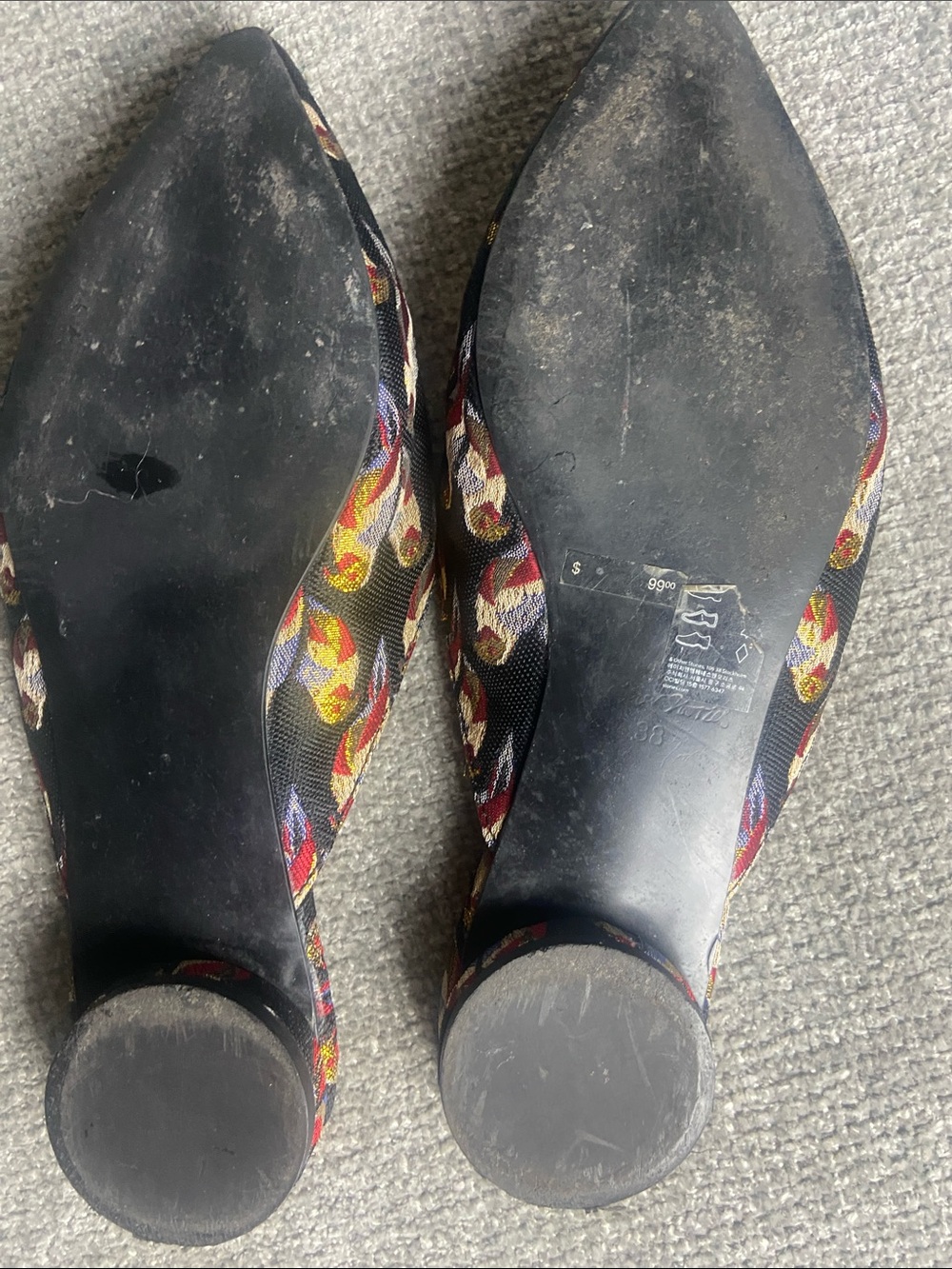 & Other Stories Black Pointed Mules with Parrot Embroidery - Picture 6 of 9